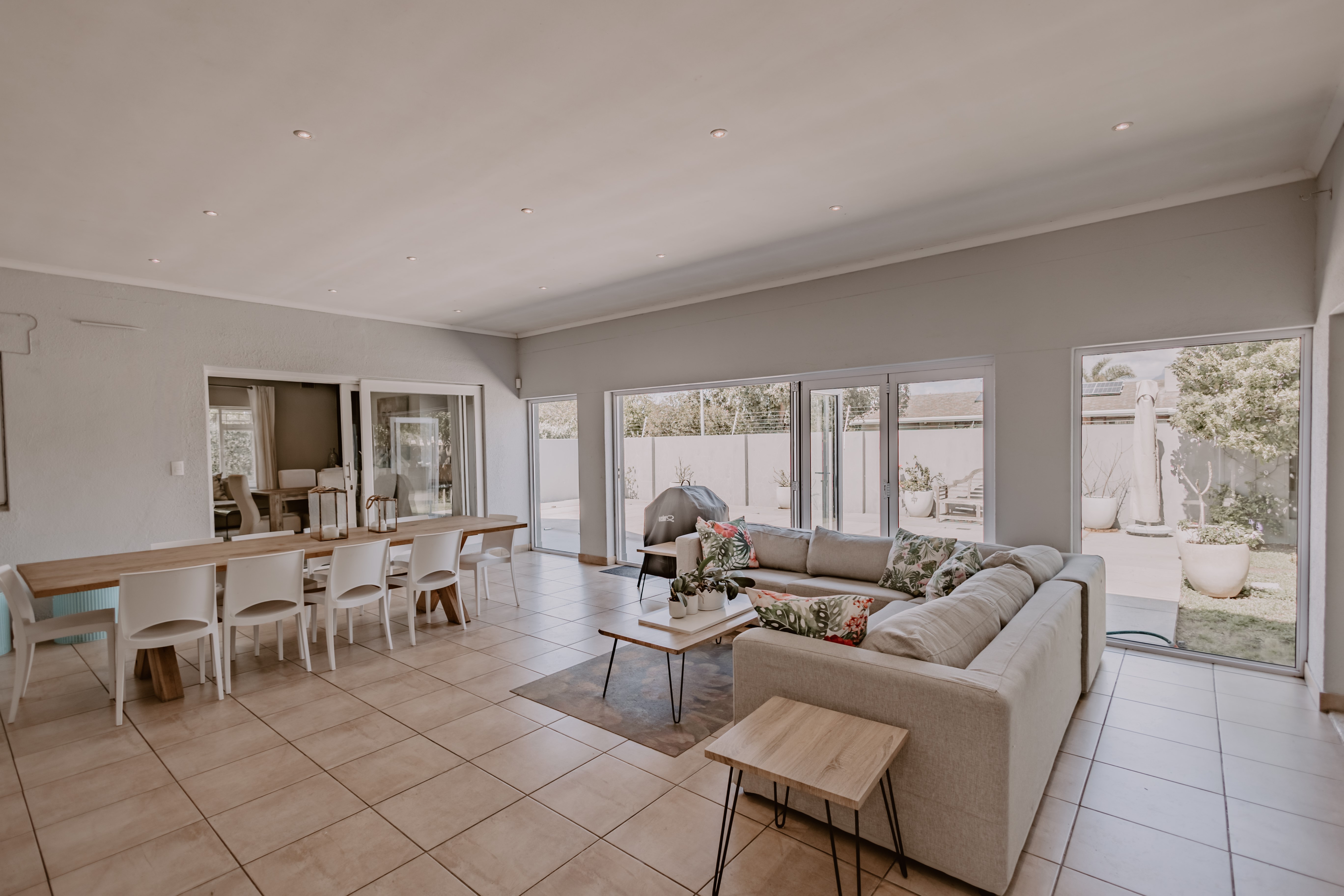 4 Bedroom Property for Sale in Milnerton Central Western Cape